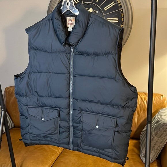 Old Navy Other - 3 Men’s Navy puffer vest